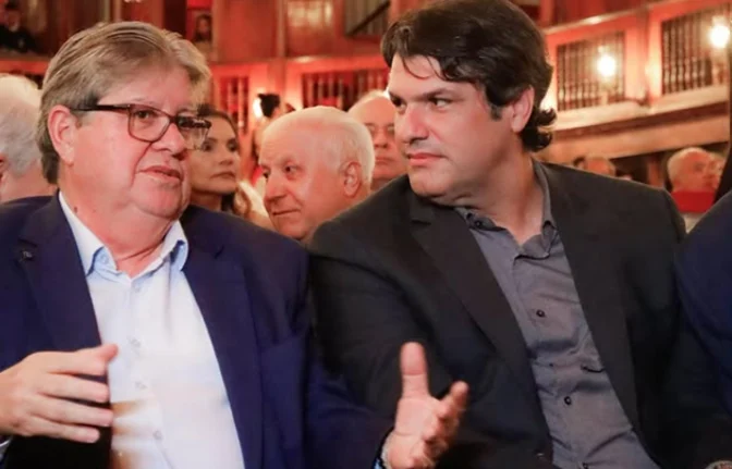 João Azevêdo condiciona apoio à reeleição de Léo em 2028