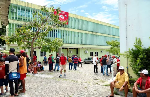 500 famílias do MST ocupam sede do Incra em João Pessoa
