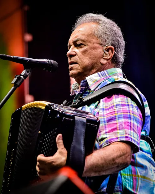 São João 2026 de Cuité terá Elba, Flávio e Mano Walter