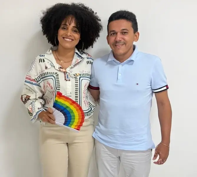 Jackson Alvino nomeia Gaby Brito para Diversidade Humana