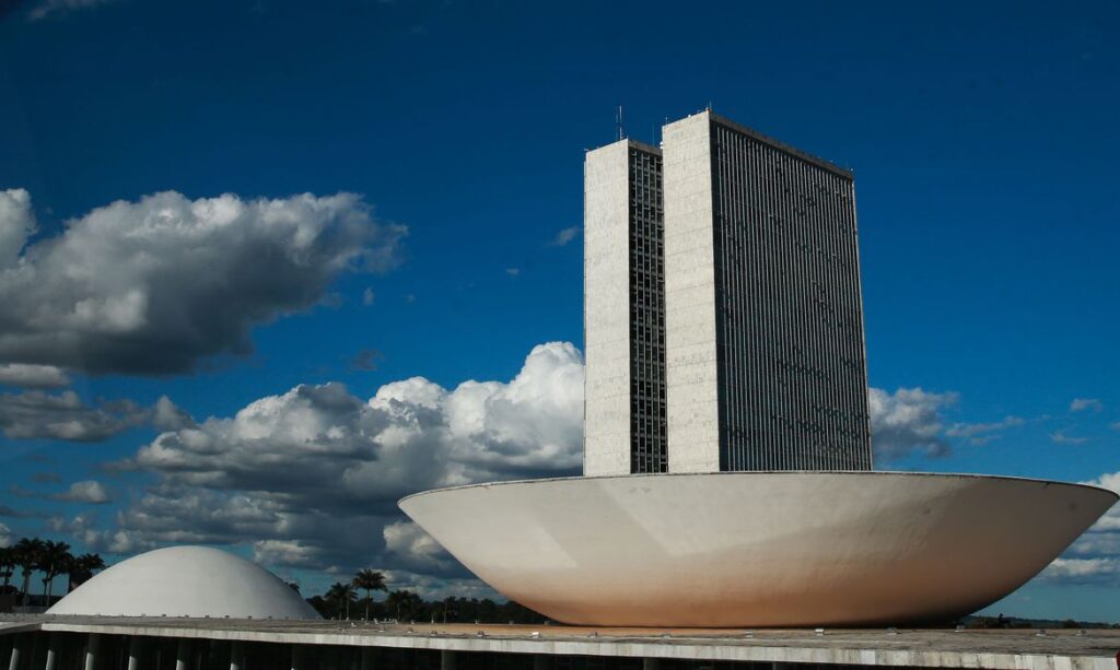 08/01/2023: Como votaram paraibanos na derrubada do veto