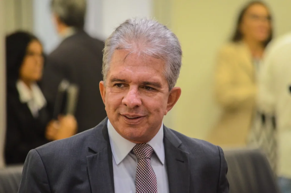 Nabor exige fidelidade no Republicanos e busca unidade