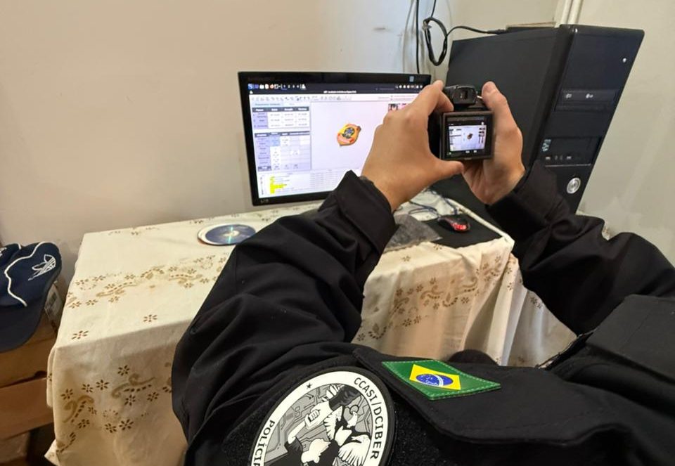 PF cumpre mandados contra suspeitos de abuso na PB