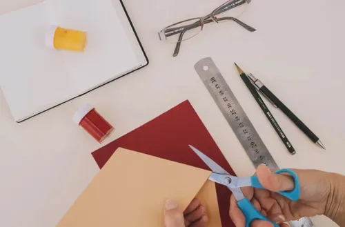 Paraíba sanciona lei que proíbe objetos cortantes na escola