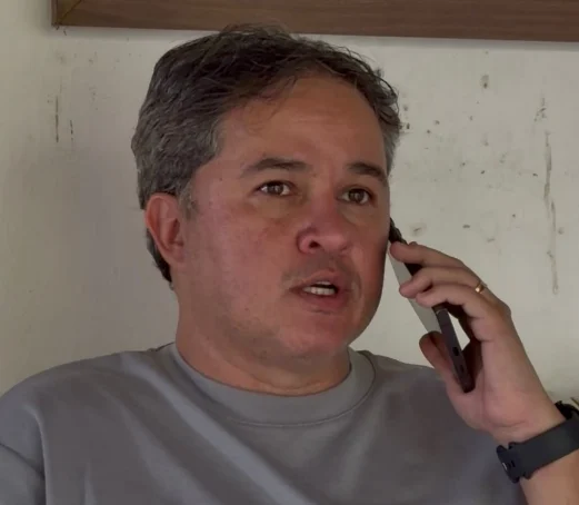 Efraim coloca mandato à disposição por chuvas em municípios