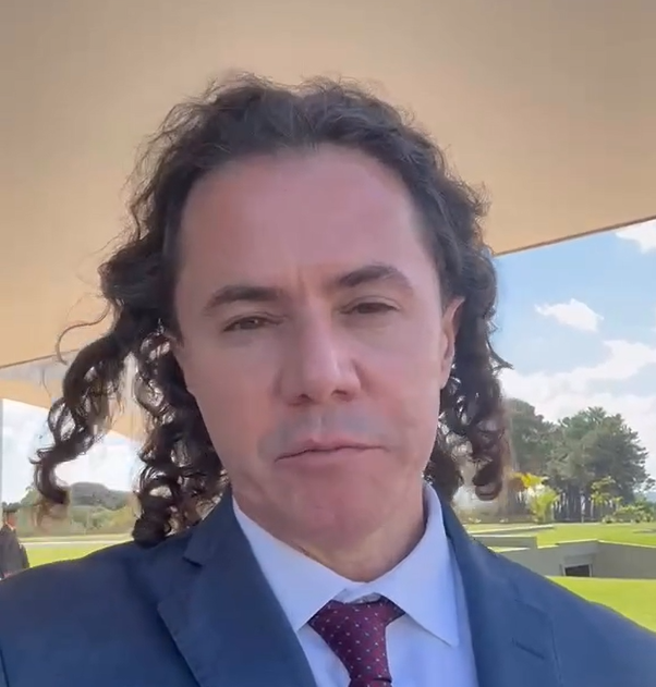 Veneziano participa de lançamento de programa federal