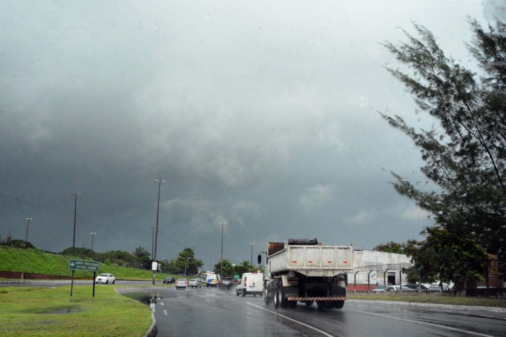 Chuva dá trégua na PB domingo e segunda; volta terça