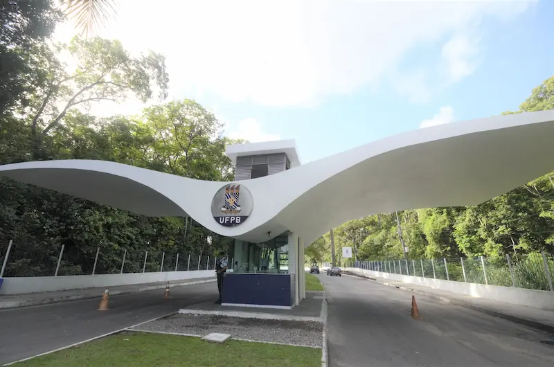 UFPB abre seleção para 5 mil vagas em enfermagem técnica