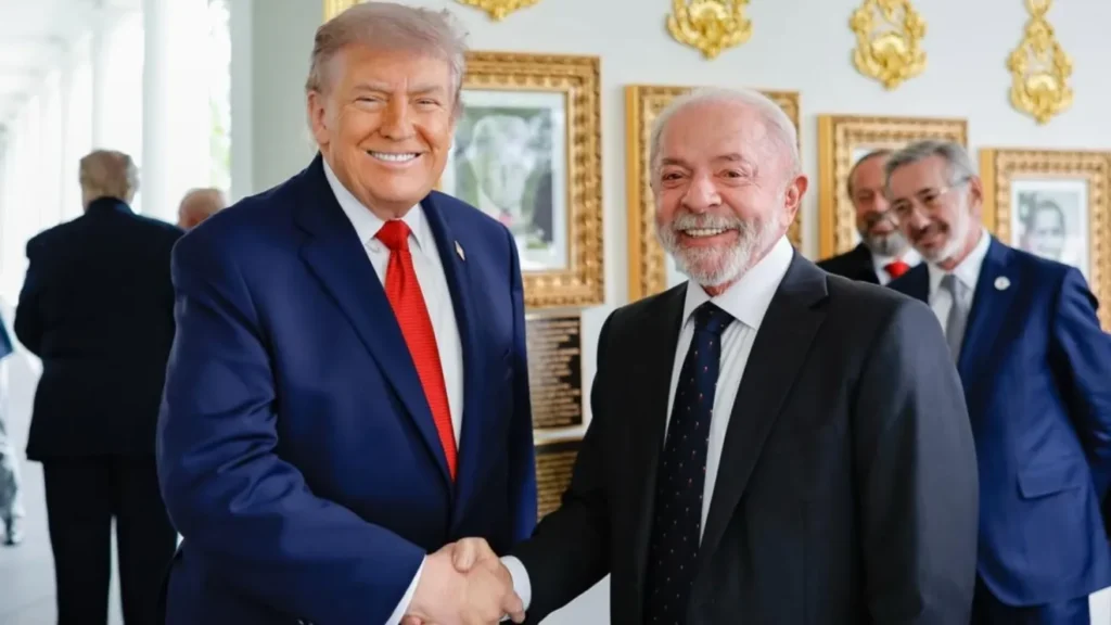 Trump elogia Lula após reunião na Casa Branca, diz