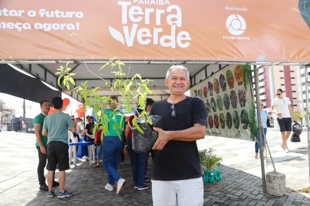 Paraíba Terra Verde realiza edição com troca de mudas