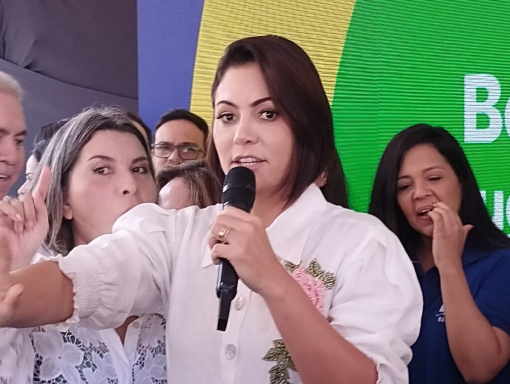 Família Bolsonaro: desgaste prolongado e disputa aberta