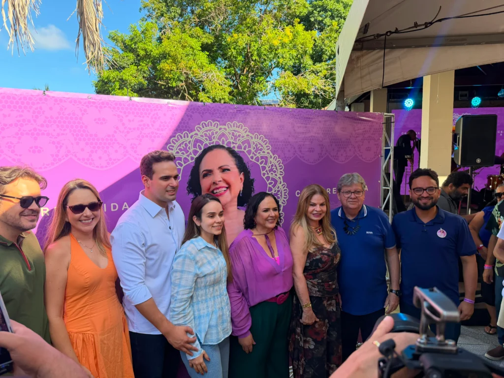 Aniversário de Lídia Moura reúne líderes em João Pessoa
