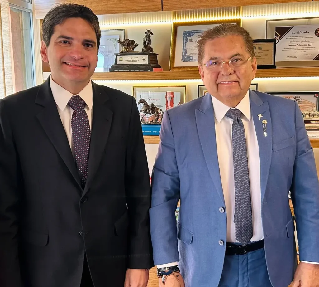 Murilo Galdino reafirma reeleição e aponta Adriano