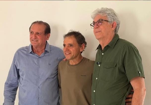 Hervázio minimiza almoço com Ricardo e nega articulação
