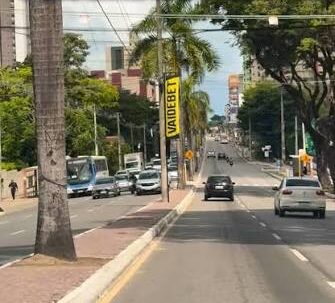 Alcolumbre suspende votação sobre fim da escala 6x1